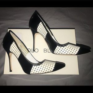 Manolo Blahnik Pump Patent Heel Black/White